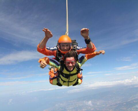 Sky Diving